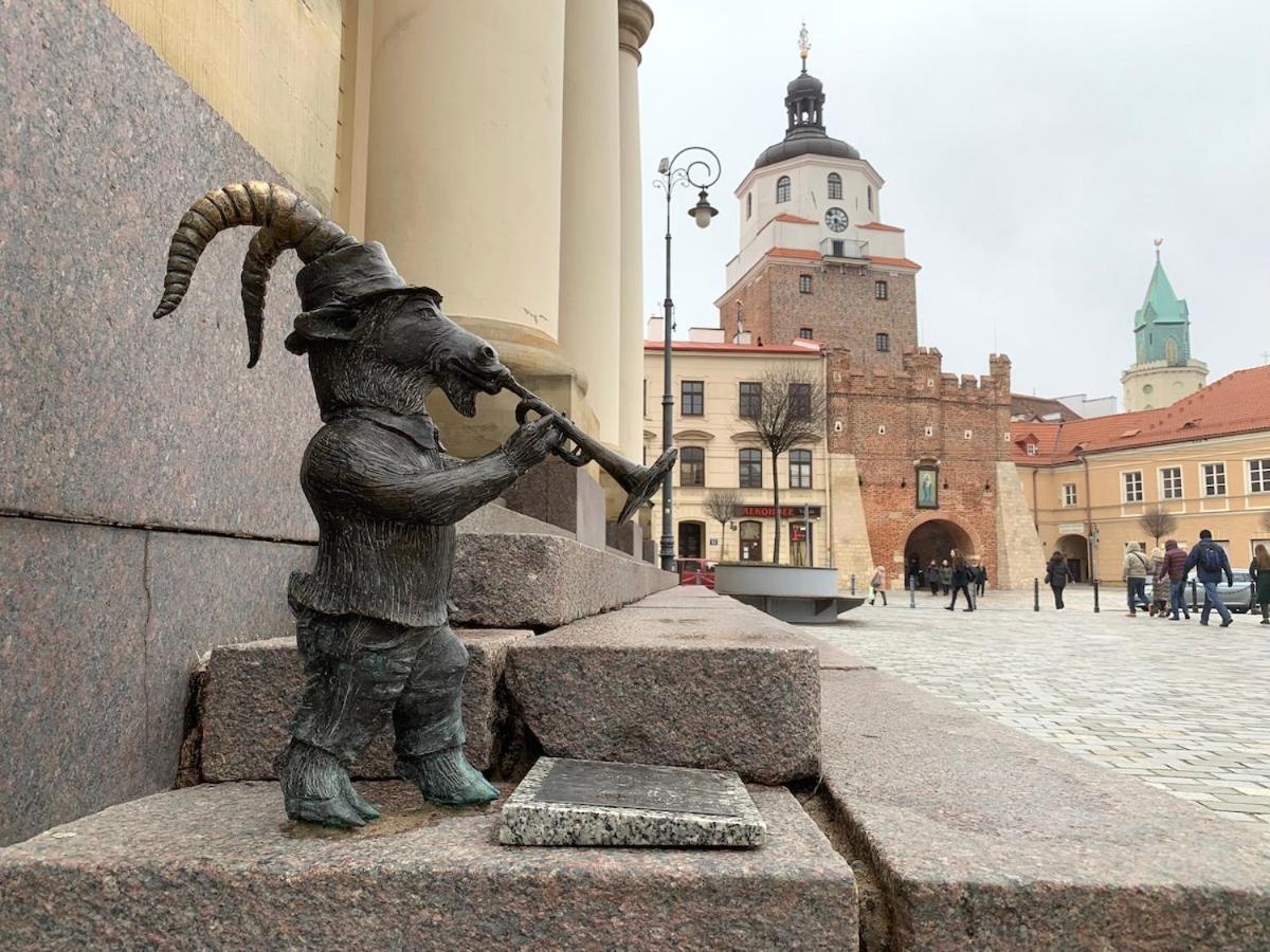 Staszica Centrum Lublino Esterno foto